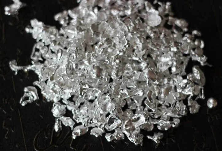 普潤(rùn)貿(mào)易有限公司，專業(yè)高價(jià)回收銀廢料，當(dāng)場(chǎng)結(jié)算，讓您輕松實(shí)現(xiàn)資源變現(xiàn)！